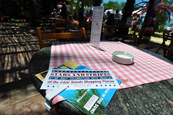Shopping Piazza at Edde Sands